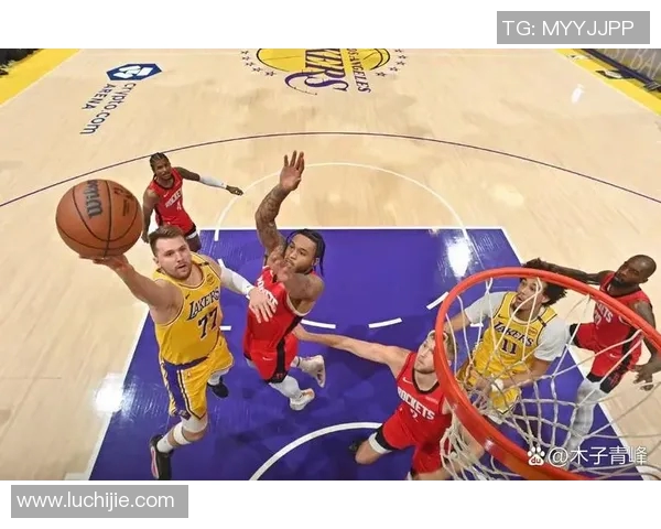 今天湖人对火箭精彩比赛回放全程回顾分析与精彩瞬间集锦